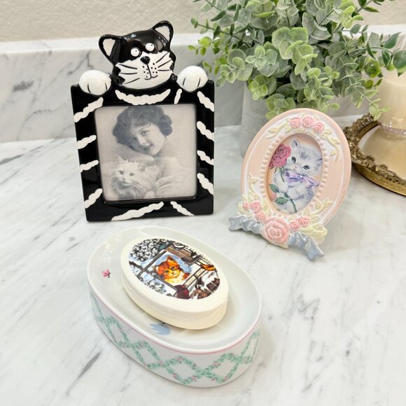 Vintage Cat Bundle, Soap Art, Soap Dish, Cat Frame & Picture - Picture 3 of 15